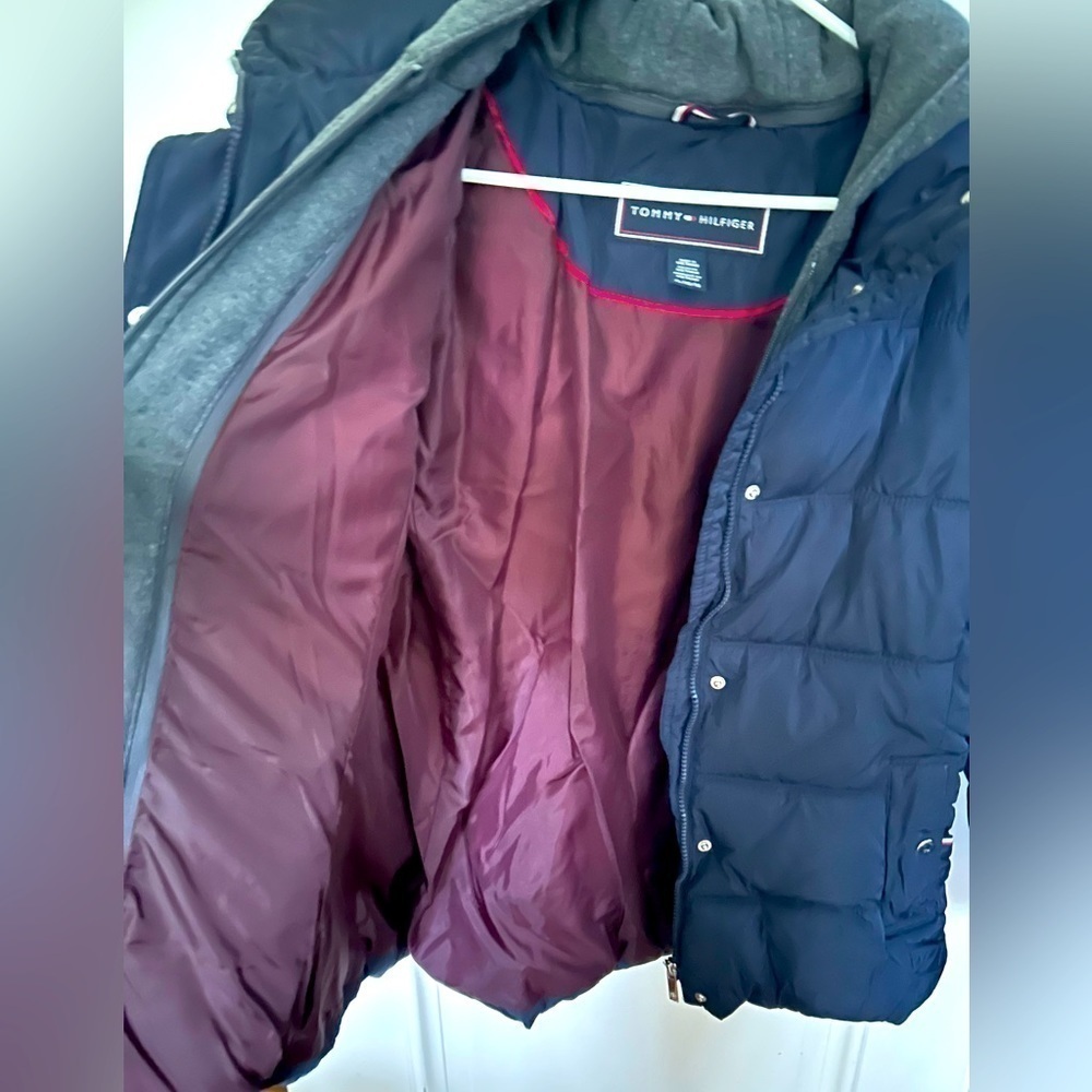 Tommy Hilfiger Hooded Kids Puffer Jacket - Picture 5 of 5